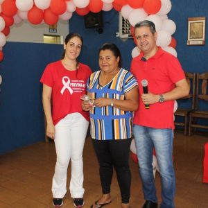 Secretaria Municipal de Saúde realiza ação de conscientização para a Campanha Dezembro Vermelho (9) Secretaria Municipal de Saúde realiza ação de conscientização para a Campanha Dezembro Vermelho (9)