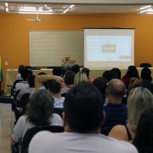 Secretaria de Desenvolvimento Social promove lançamento do Programa ACESSUAS Trabalho em Santa Vitória Secretaria de Desenvolvimento Social promove lançamento do Programa ACESSUAS Trabalho em Santa Vitória