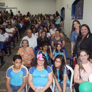 Solenidade de Encerramento do Projeto Sanitaristas Mirins reúne alunos das escolas municipais no Centro de Convenções Solenidade de Encerramento do Projeto Sanitaristas Mirins reúne alunos das escolas municipais no Centro de Convenções