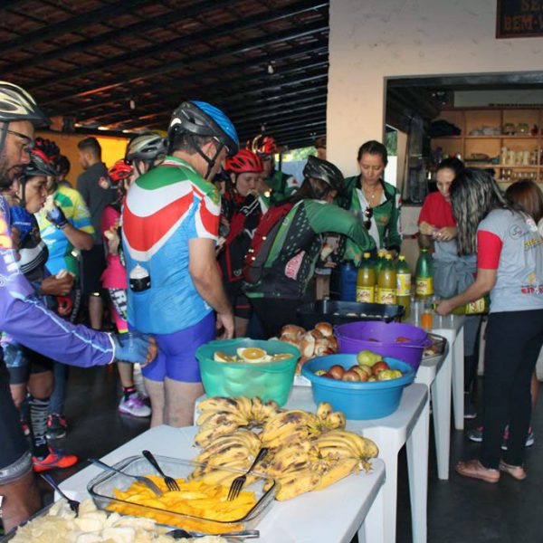 Torneio de Futsal Sub-20 e Passeio Ciclístico movimentam o domingo em Santa Vitória (1)