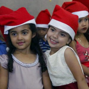 mais de 90 alunos recebem diploma da Educação Infantil da Escola Municipal São José (38)