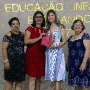mais de 90 alunos recebem diploma da Educação Infantil da Escola Municipal São José (44)