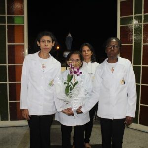Missa de despedida dos 15 anos de atuação do Padre Fernando na Paróquia Nossa Senhora das Vitórias (24) Missa de despedida dos 15 anos de atuação do Padre Fernando na Paróquia Nossa Senhora das Vitórias (24)