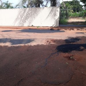 Prefeitura de Santa Vitória intensifica Operação Tapa-buracos (10) Prefeitura de Santa Vitória intensifica Operação Tapa-buracos (10)