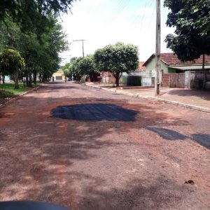 Prefeitura de Santa Vitória intensifica Operação Tapa-buracos (23) Prefeitura de Santa Vitória intensifica Operação Tapa-buracos (23)