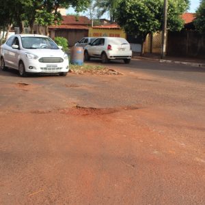 Prefeitura de Santa Vitória intensifica Operação Tapa-buracos (36) Prefeitura de Santa Vitória intensifica Operação Tapa-buracos (36)