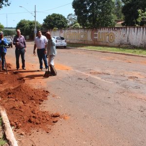 Prefeitura de Santa Vitória intensifica Operação Tapa-buracos (39) Prefeitura de Santa Vitória intensifica Operação Tapa-buracos (39)