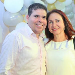 Santa Vitória comemora a chegada do Ano Novo com grande festa de Réveillon (24) Santa Vitória comemora a chegada do Ano Novo com grande festa de Réveillon (24)