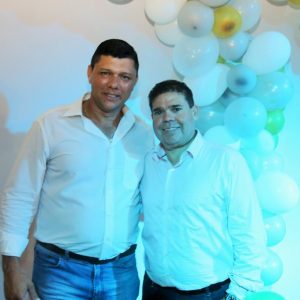 Santa Vitória comemora a chegada do Ano Novo com grande festa de Réveillon (25) Santa Vitória comemora a chegada do Ano Novo com grande festa de Réveillon (25)