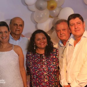 Santa Vitória comemora a chegada do Ano Novo com grande festa de Réveillon (27) Santa Vitória comemora a chegada do Ano Novo com grande festa de Réveillon (27)