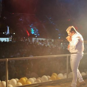 Santa Vitória comemora a chegada do Ano Novo com grande festa de Réveillon (36) Santa Vitória comemora a chegada do Ano Novo com grande festa de Réveillon (36)