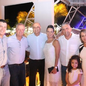 Santa Vitória comemora a chegada do Ano Novo com grande festa de Réveillon (55) Santa Vitória comemora a chegada do Ano Novo com grande festa de Réveillon (55)