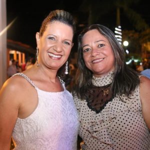 Santa Vitória comemora a chegada do Ano Novo com grande festa de Réveillon (56) Santa Vitória comemora a chegada do Ano Novo com grande festa de Réveillon (56)