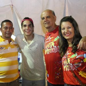 Banda PaQua anima os foliões na segunda noite do Carnaval Santa Vitória 2018 (44) Banda PaQua anima os foliões na segunda noite do Carnaval Santa Vitória 2018 (44)