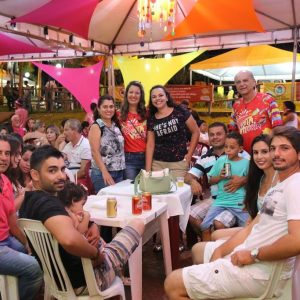 Banda PaQua anima os foliões na segunda noite do Carnaval Santa Vitória 2018 (69) Banda PaQua anima os foliões na segunda noite do Carnaval Santa Vitória 2018 (69)