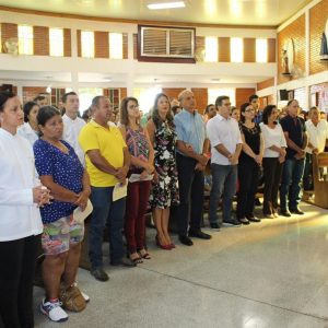 Celebrações, nas igrejas, acolhem novos párocos e reforçam compromisso com a comunidade católica de Santa Vitória (34) Celebrações, nas igrejas, acolhem novos párocos e reforçam compromisso com a comunidade católica de Santa Vitória (34)