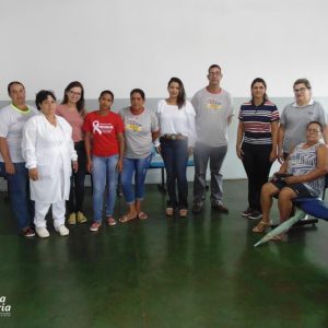 Equipe do CRAS realiza reunião do Bolsa Família no Bairro Vila Rica e no distrito de Chaveslândia (9) Equipe do CRAS realiza reunião do Bolsa Família no Bairro Vila Rica e no distrito de Chaveslândia (9)