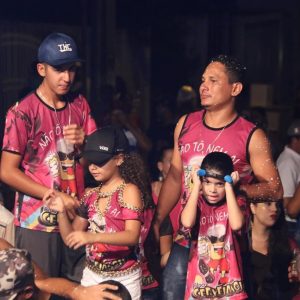 Foliões aproveitam o terceiro dia do Carnaval Santa Vitória 2018 (23) Foliões aproveitam o terceiro dia do Carnaval Santa Vitória 2018 (23)