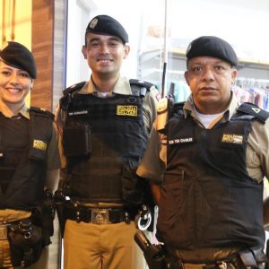 Foliões aproveitam o terceiro dia do Carnaval Santa Vitória 2018 (72) Foliões aproveitam o terceiro dia do Carnaval Santa Vitória 2018 (72)