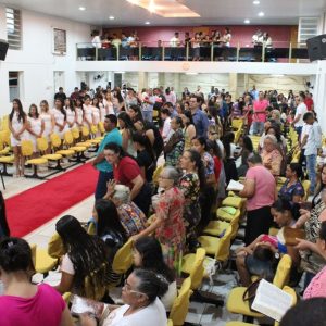 Igreja Evangélica celebra Culto de Ação de Graças pelos formandos em Enfermagem Igreja Evangélica celebra Culto de Ação de Graças pelos formandos em Enfermagem