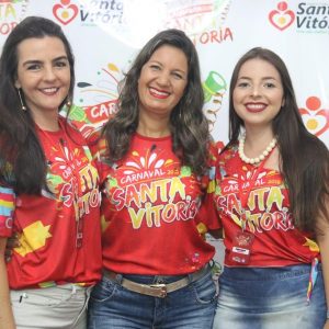 Os Influentes encerram o Carnaval Santa Vitória 2018 com mistura de ritmos (14) Os Influentes encerram o Carnaval Santa Vitória 2018 com mistura de ritmos (14)