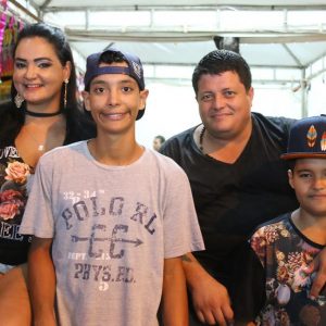 Os Influentes encerram o Carnaval Santa Vitória 2018 com mistura de ritmos (17) Os Influentes encerram o Carnaval Santa Vitória 2018 com mistura de ritmos (17)