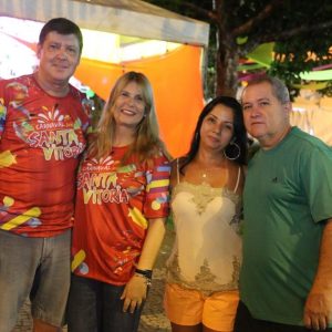 Os Influentes encerram o Carnaval Santa Vitória 2018 com mistura de ritmos (26) Os Influentes encerram o Carnaval Santa Vitória 2018 com mistura de ritmos (26)