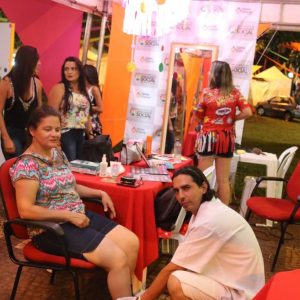 Os Influentes encerram o Carnaval Santa Vitória 2018 com mistura de ritmos (28) Os Influentes encerram o Carnaval Santa Vitória 2018 com mistura de ritmos (28)