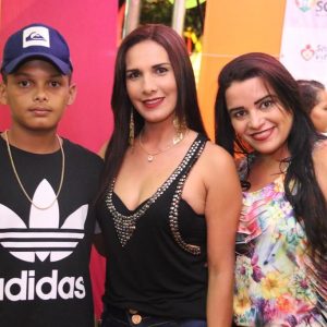 Os Influentes encerram o Carnaval Santa Vitória 2018 com mistura de ritmos (29) Os Influentes encerram o Carnaval Santa Vitória 2018 com mistura de ritmos (29)