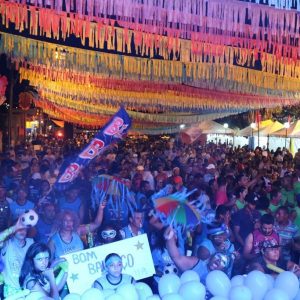 Os Influentes encerram o Carnaval Santa Vitória 2018 com mistura de ritmos (38) Os Influentes encerram o Carnaval Santa Vitória 2018 com mistura de ritmos (38)