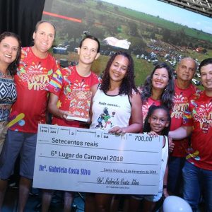 Os Influentes encerram o Carnaval Santa Vitória 2018 com mistura de ritmos (42) Os Influentes encerram o Carnaval Santa Vitória 2018 com mistura de ritmos (42)