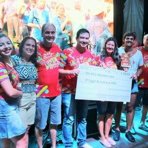 Os Influentes encerram o Carnaval Santa Vitória 2018 com mistura de ritmos (44) Os Influentes encerram o Carnaval Santa Vitória 2018 com mistura de ritmos (44)