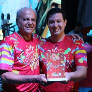 Os Influentes encerram o Carnaval Santa Vitória 2018 com mistura de ritmos (54) Os Influentes encerram o Carnaval Santa Vitória 2018 com mistura de ritmos (54)