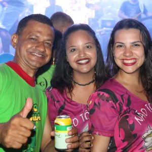 Os Influentes encerram o Carnaval Santa Vitória 2018 com mistura de ritmos (77) Os Influentes encerram o Carnaval Santa Vitória 2018 com mistura de ritmos (77)