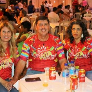 Os Influentes encerram o Carnaval Santa Vitória 2018 com mistura de ritmos (81) Os Influentes encerram o Carnaval Santa Vitória 2018 com mistura de ritmos (81)