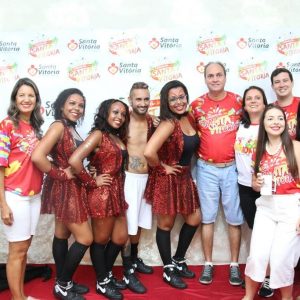 Praça lotada no primeiro dia do Carnaval Santa Vitória 2018 (105) Praça lotada no primeiro dia do Carnaval Santa Vitória 2018 (105)