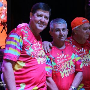 Praça lotada no primeiro dia do Carnaval Santa Vitória 2018 (110) Praça lotada no primeiro dia do Carnaval Santa Vitória 2018 (110)