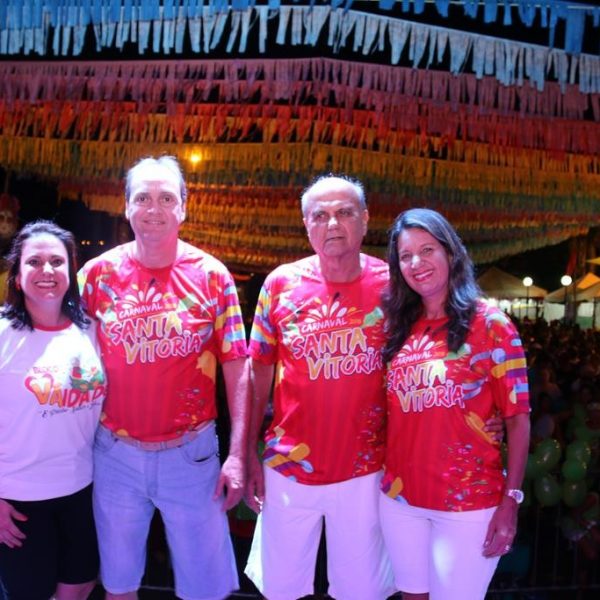 Praça lotada no primeiro dia do Carnaval Santa Vitória 2018 (111) Praça lotada no primeiro dia do Carnaval Santa Vitória 2018 (111)