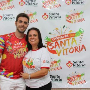 Praça lotada no primeiro dia do Carnaval Santa Vitória 2018 (117) Praça lotada no primeiro dia do Carnaval Santa Vitória 2018 (117)