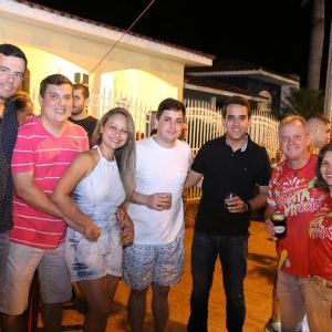 Praça lotada no primeiro dia do Carnaval Santa Vitória 2018 (118) Praça lotada no primeiro dia do Carnaval Santa Vitória 2018 (118)