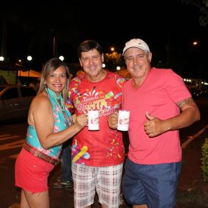 Praça lotada no primeiro dia do Carnaval Santa Vitória 2018 (39) Praça lotada no primeiro dia do Carnaval Santa Vitória 2018 (39)