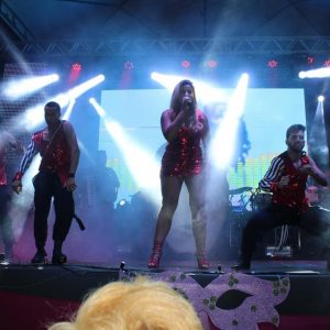 Praça lotada no primeiro dia do Carnaval Santa Vitória 2018 (60) Praça lotada no primeiro dia do Carnaval Santa Vitória 2018 (60)