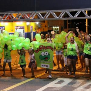 Praça lotada no primeiro dia do Carnaval Santa Vitória 2018 (72) Praça lotada no primeiro dia do Carnaval Santa Vitória 2018 (72)