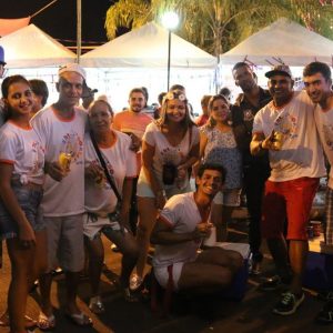 Praça lotada no primeiro dia do Carnaval Santa Vitória 2018 (92) Praça lotada no primeiro dia do Carnaval Santa Vitória 2018 (92)