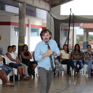 Prefeito anuncia construção de quatro salas durante abertura do Curso de Formação Continuada para servidores da educação infantil (29) Prefeito anuncia construção de quatro salas durante abertura do Curso de Formação Continuada para servidores da educação infantil (29)