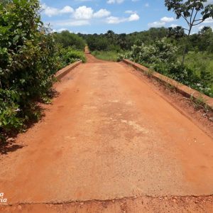 Prefeitura continua o trabalho de recuperação das estradas rurais Prefeitura continua o trabalho de recuperação das estradas rurais