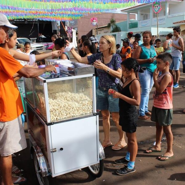 Prefeitura promove matinê para as crianças no Carnaval Santa Vitória 2018 (1) Prefeitura promove matinê para as crianças no Carnaval Santa Vitória 2018 (1)