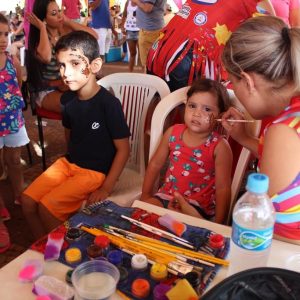 Prefeitura promove matinê para as crianças no Carnaval Santa Vitória 2018 (11) Prefeitura promove matinê para as crianças no Carnaval Santa Vitória 2018 (11)