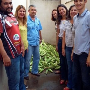 Distribuição da produção nas escolas municipais e estaduais e nas entidades filantrópicas – Desenvolvimento Social Distribuição da produção nas escolas municipais e estaduais e nas entidades filantrópicas - Desenvolvimento Social
