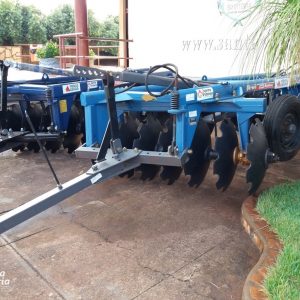 Distribuição da produção nas escolas municipais e estaduais e nas entidades filantrópicas – Implementos agrícolas Distribuição da produção nas escolas municipais e estaduais e nas entidades filantrópicas - Implementos agrícolas